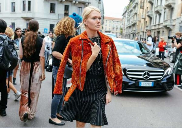 Актуальное ретро: как и с чем носить вельвет, 5 советов стилиста