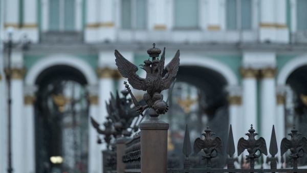 Появилась информация о графике работы Эрмитажа в период майских праздников