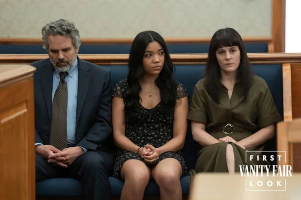Появились первые кадры сериала Task от автора «Мейр из Исттауна»